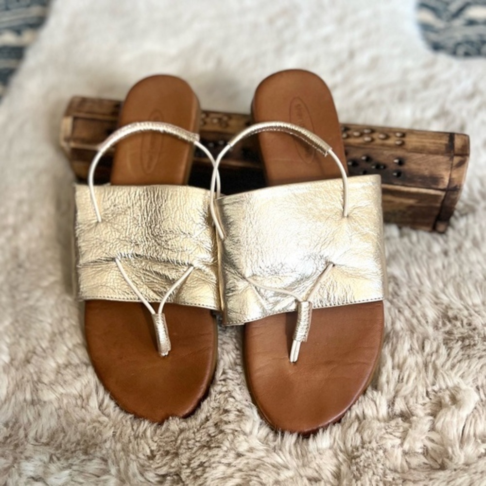Sheridan Mia Metallic Gold Leather Slide Sandals